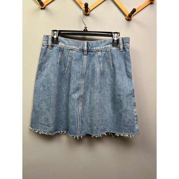 We the Free Skirt Womens size 29 denim Mini raw hem Skater Jean Festival - Picture 2 of 9